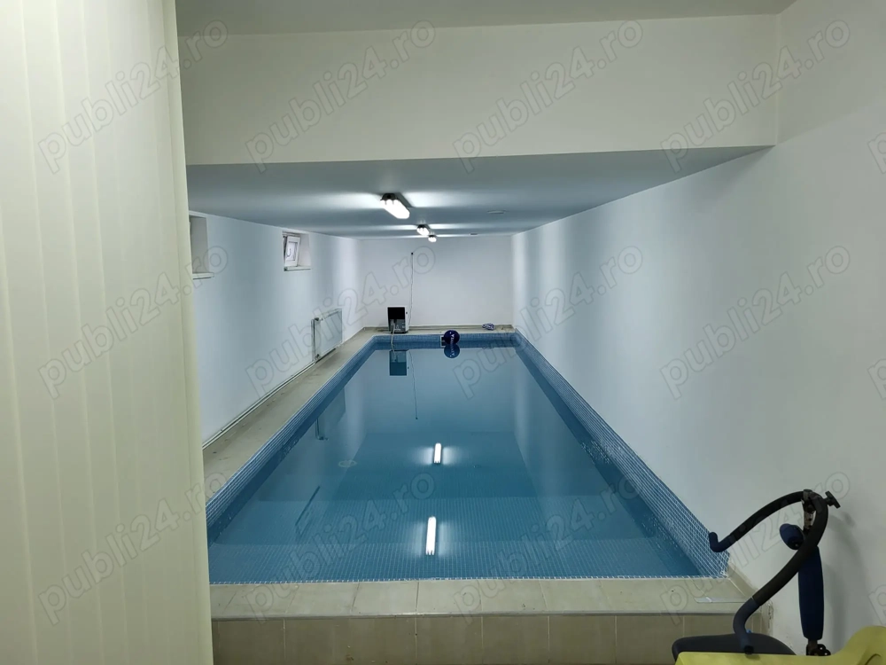 Casa cu 6 camere piscina si pivnita in Turnisor