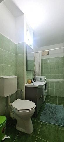 Inchiriez apartament 2 camere si  balcon in Valea Aurie