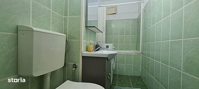 Inchiriez apartament 2 camere si  balcon in Valea Aurie