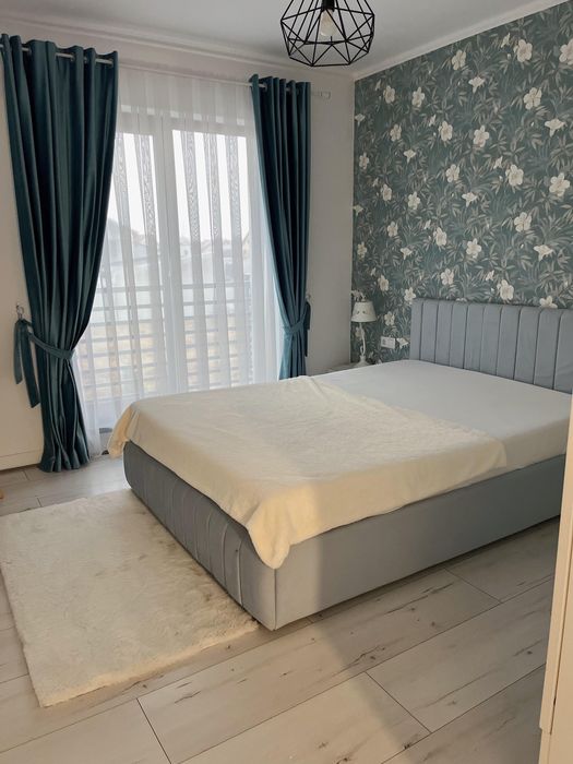 Casa mobilata cu 4 camere 2 bai 2 parcari si curte in Selimbar