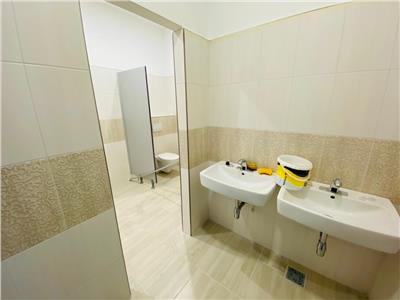 Spatiu 420 mp utili cu 2 bai si incalzire in pardoseala zona Aeroport