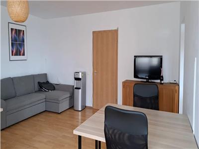 Spatiu birou cu 3 camere balcon si parcare zona Selimbar
