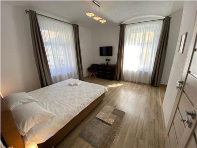 Apartament modern cu 3 camere 2 bai si terasa in zona Centrala