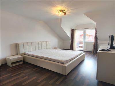 Apartament 3 camere decomandat 3 balcoane parcare 70 mp Turnisor