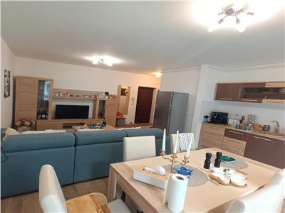 Apartament modern cu 3 camere 2 bai si terasa in City Residence