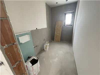 Apartament la cheie 3 camere cu gradina si parcare in Selimbar zona Mall