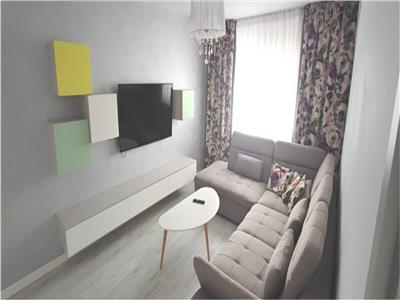 Apartament modern cu 3 camere 2 bai si balcon in Vasile Aaron