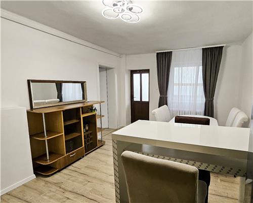 Casa cu 5 camere 2 bai garaj si 460 mp teren in Turnisor