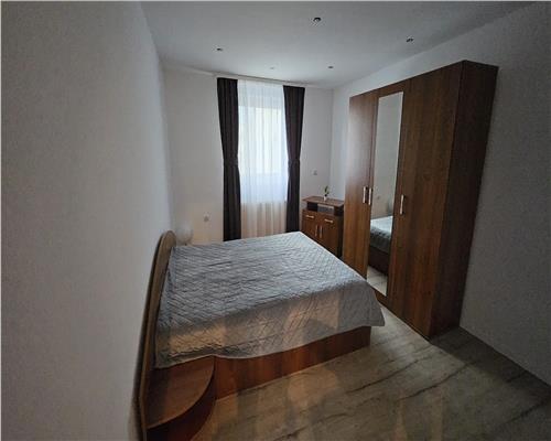 Casa cu 5 camere 2 bai garaj si 460 mp teren in Turnisor