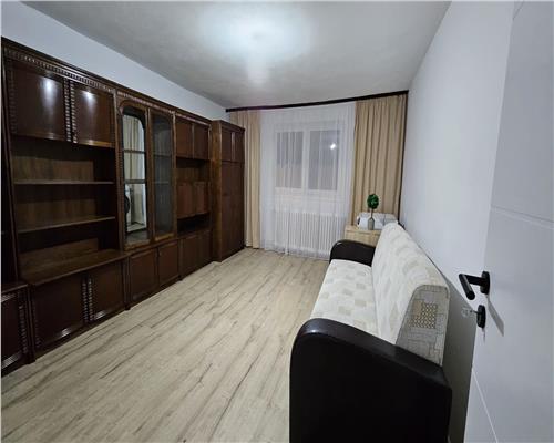 Casa cu 5 camere 2 bai garaj si 460 mp teren in Turnisor