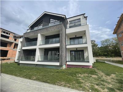 Apartament nou la CHEIE 2 camere cu terasa si parcare in Cristian