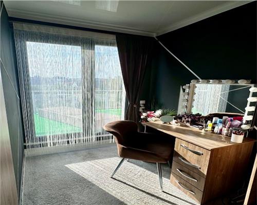 Penhouse de lux 4 camere 2 bai 4 terase 60 mp cu jacuzzi si parcare