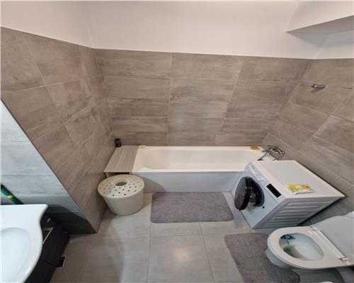 Apartament cu 2 camere 2 balcoane la etajul 1 in Arhitectilor