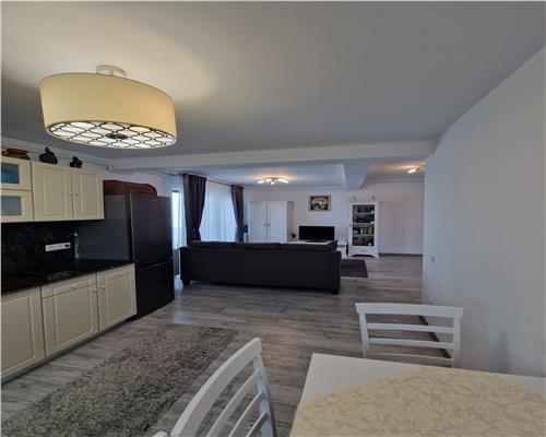 Apartament cu 2 camere 2 balcoane la etajul 1 in Arhitectilor