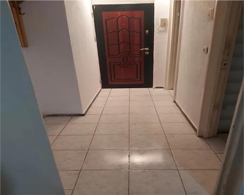Apartament cu 2 camere pe strada Miraslau