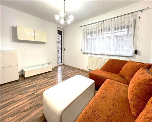 Apartament mobilat 67 mpu 3 camere decomandat 2 bai terasa 13 mp parcare