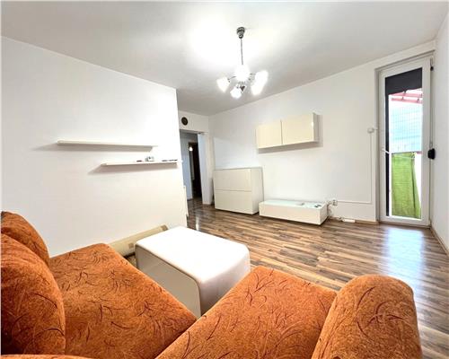 Apartament mobilat 67 mpu 3 camere decomandat 2 bai terasa 13 mp parcare