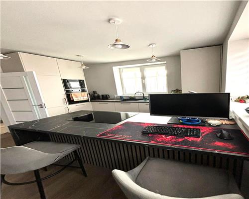 Casa ultracentrala moderna cu 4 camere