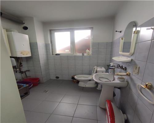 Spatiu comercia 125 mp pe Otelarilor