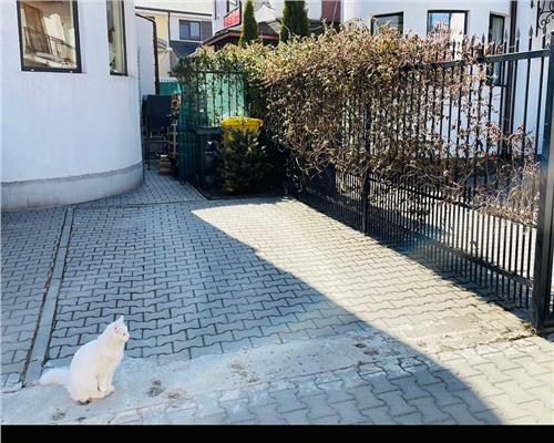 Casa moderna cu 3 camere 2 balcoane si 1 terasa in Arhitectilor
