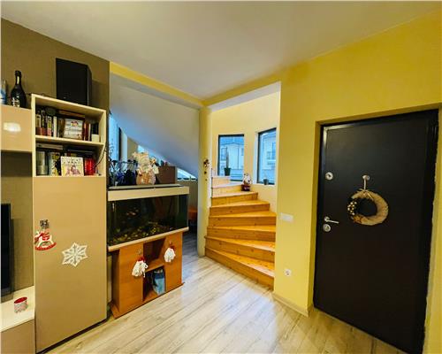 Casa moderna cu 3 camere 2 balcoane si 1 terasa in Arhitectilor
