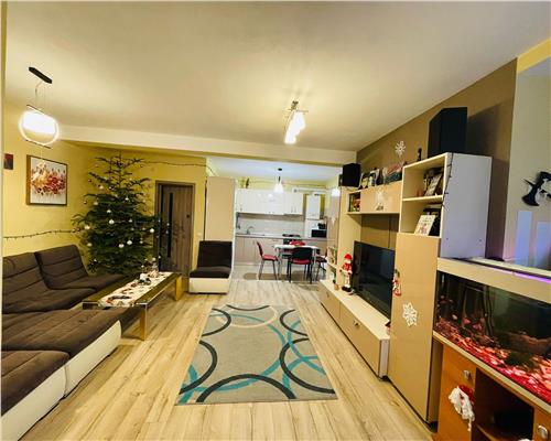 Casa moderna cu 3 camere 2 balcoane si 1 terasa in Arhitectilor