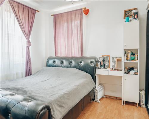 Casa individuala 5 camere 3 bai 2 balcoane teren 472 mp Selimbar