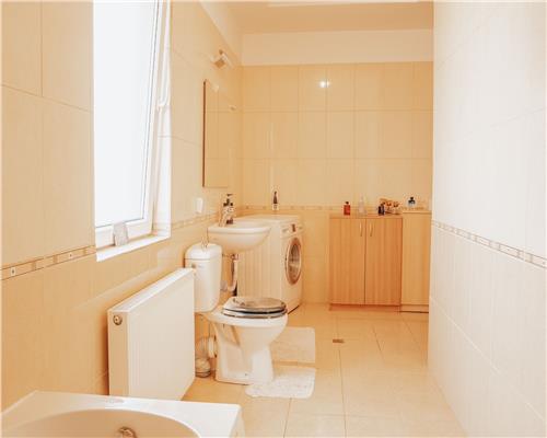 Casa individuala 5 camere 3 bai 2 balcoane teren 472 mp Selimbar