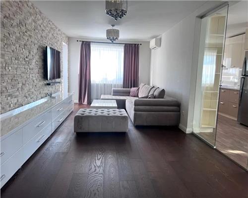 Apartament  3 camere 2 balcoane loc parcare zona Balanta