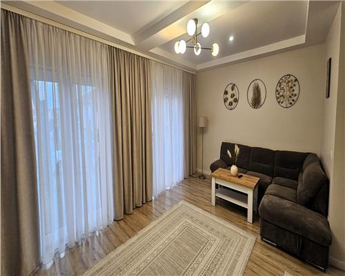 Casa individuala cu 5 camere 2 bai si 700 mp teren in Cisnadie