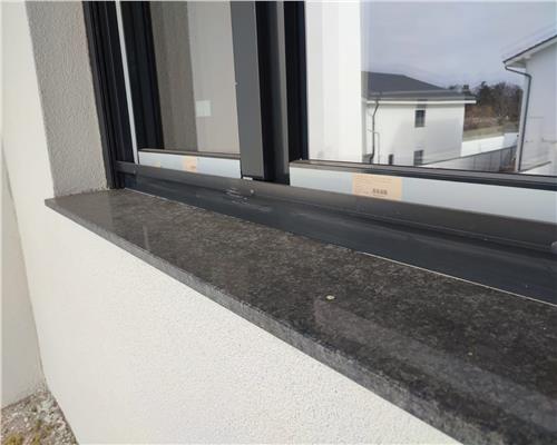 Casa cu 4 camere 2 bai 2 balcoane si 50 mp curte in Arhitectilor