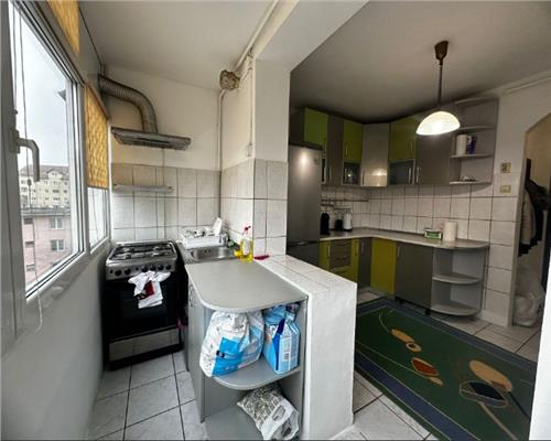Apartament cu 2 camere si balcon de 14 mp zona Bd. Vasile Milea