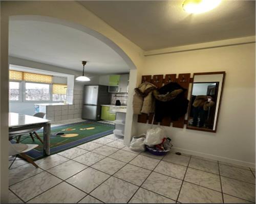 Apartament cu 2 camere si balcon de 14 mp zona Bd. Vasile Milea