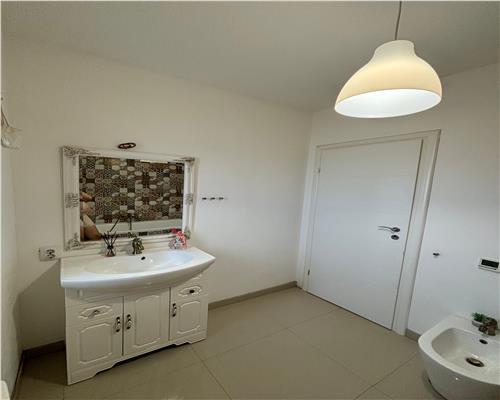 Apartament modern cu 3 camere si terasa 21 mp in Selimbar