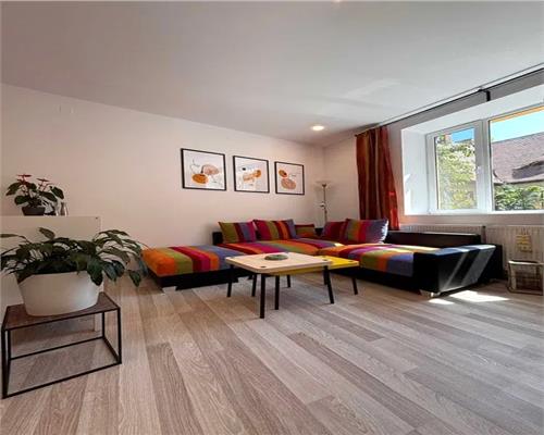 Apartament 2 camere etaj 1 zona Centrala