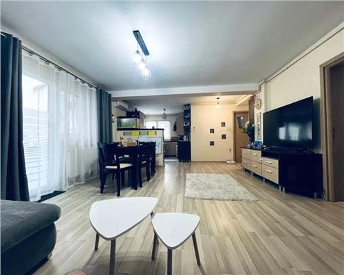 Apartament  3 camere 2 balcoane si loc parcare zona Pictor Brana