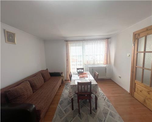 Apartamet la casa 77 mp mpu 2 camere pivnita pod zona centrala