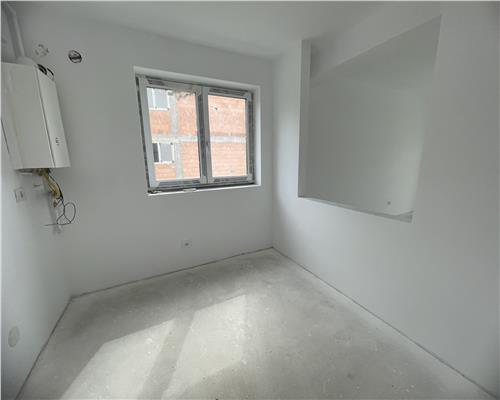 Apartament 2 camere balcon si parcare in Selimbar