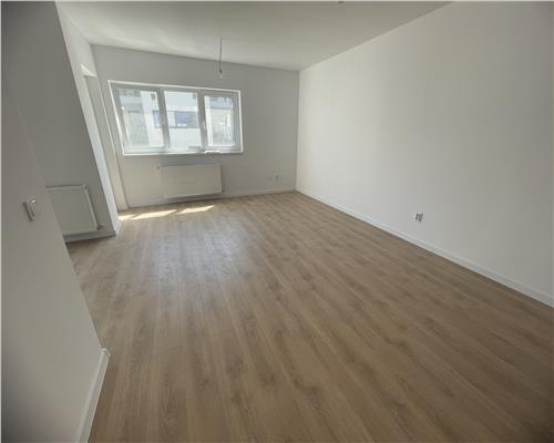Apartament 3 camere balcon si parcare in Selimbar