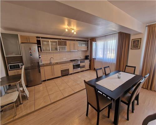 Apartament cu 3 camere 2 bai si parcare in Cisnadie