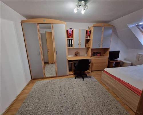 Apartament cu 3 camere 2 bai si parcare in Cisnadie