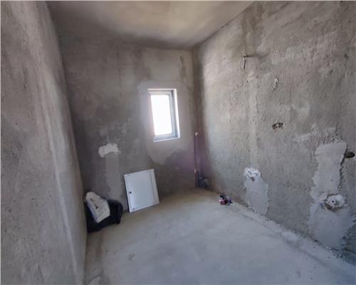 Casa intabulata cu 4 camere 2 bai n zona Calea Cisnadiei