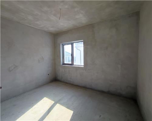 Casa intabulata cu 4 camere 2 bai n zona Calea Cisnadiei