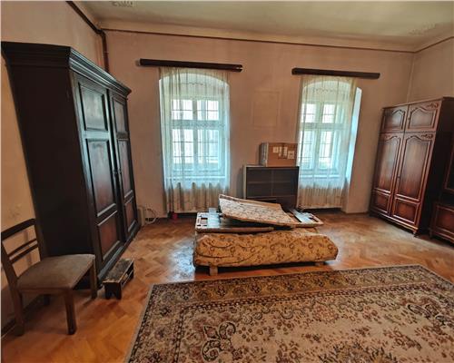 Apartament 2 camere in zona Centrala