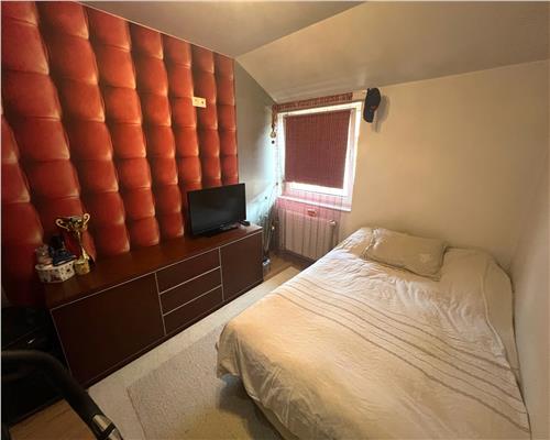 Casa 100 mp utili cu 4 camere 2 bai si curte in Turnisor