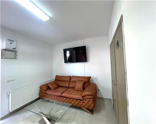 Spatiu comercial 50 mp utili cu 7 parcari in Turnisor