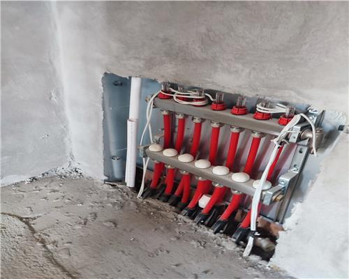 Casa construita cu 4 camere 2 bai in zona Calea Cisnadiei