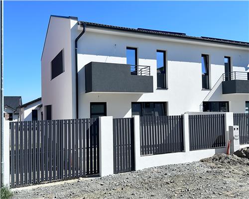 Casa cu 4 camere 2 bai si 300 mp teren in zona Calea Cisnadiei