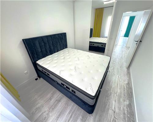 Dezvoltator vand apartament 3 camere cu balcon zona Supeco