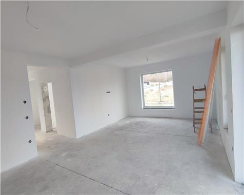 Casa moderna cu 4 camere si garaj in Cartierul Arhitectilor